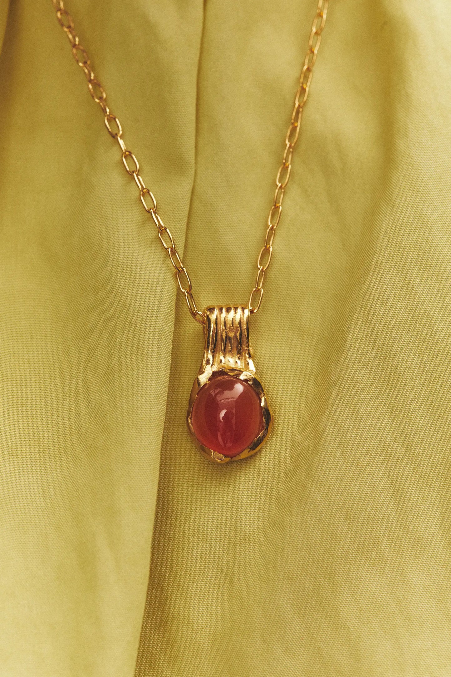 Agosto Necklace