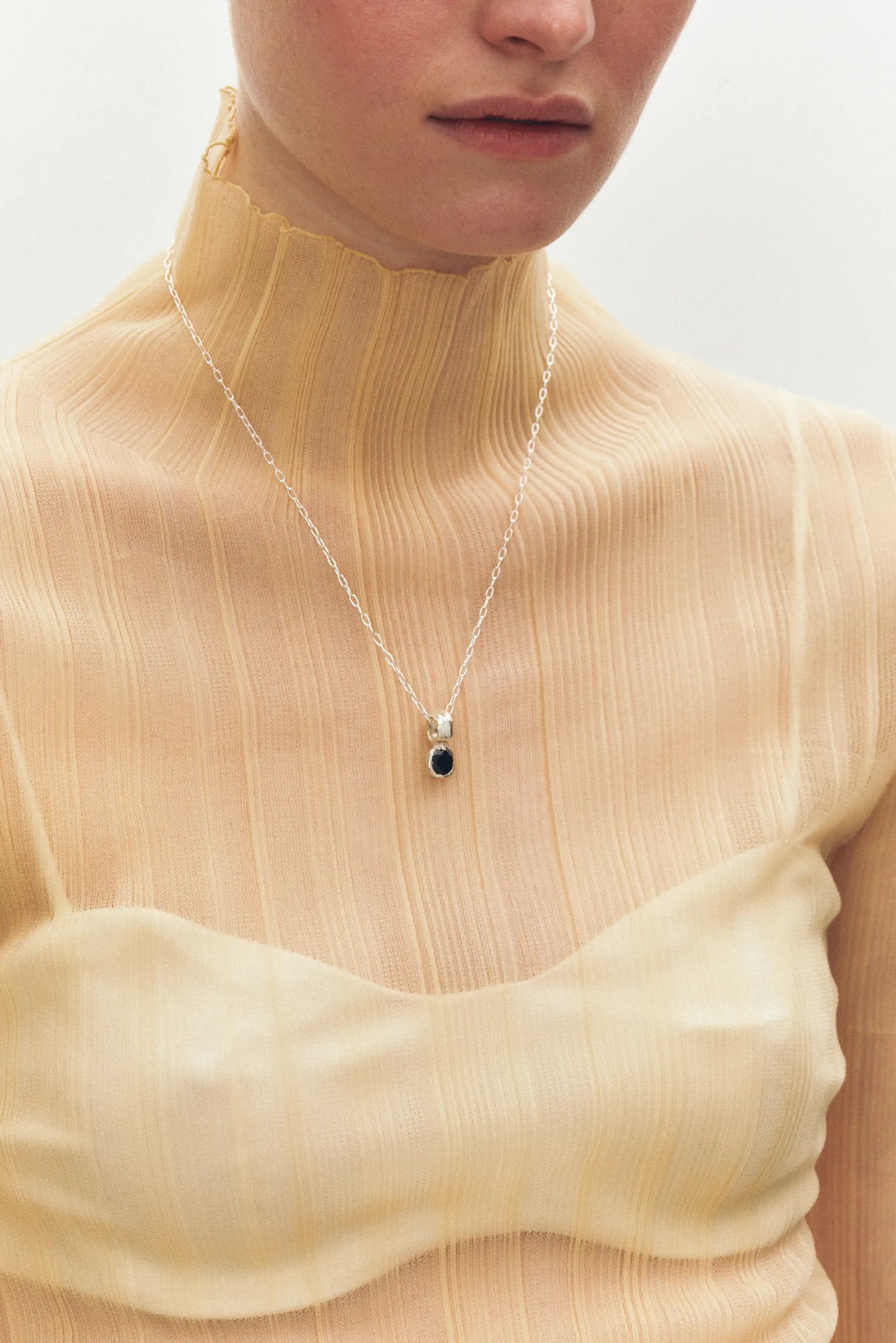 Septiembre Necklace