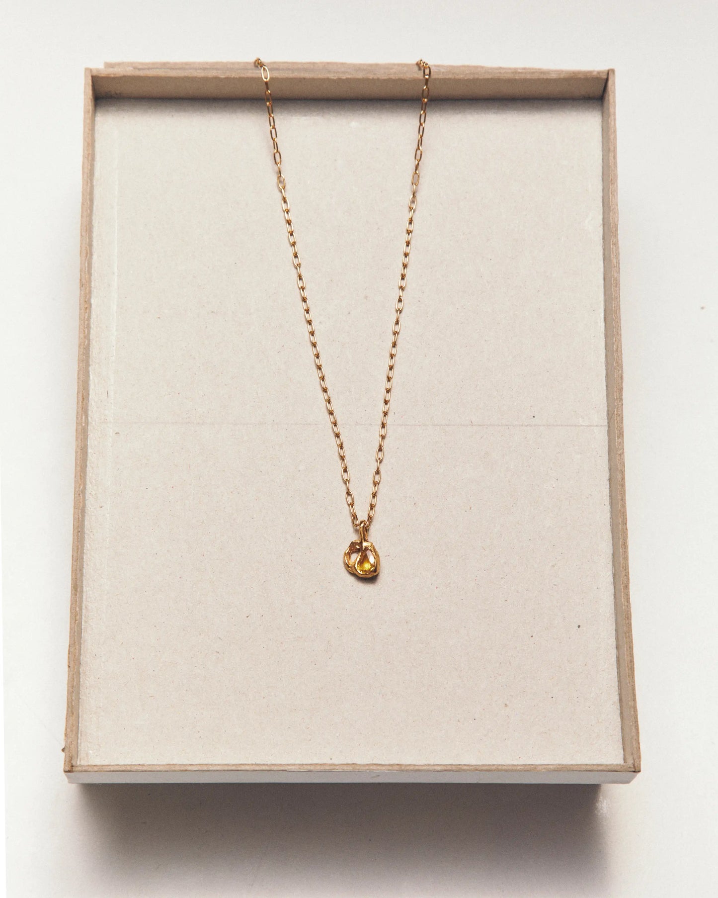 Noviembre Necklace