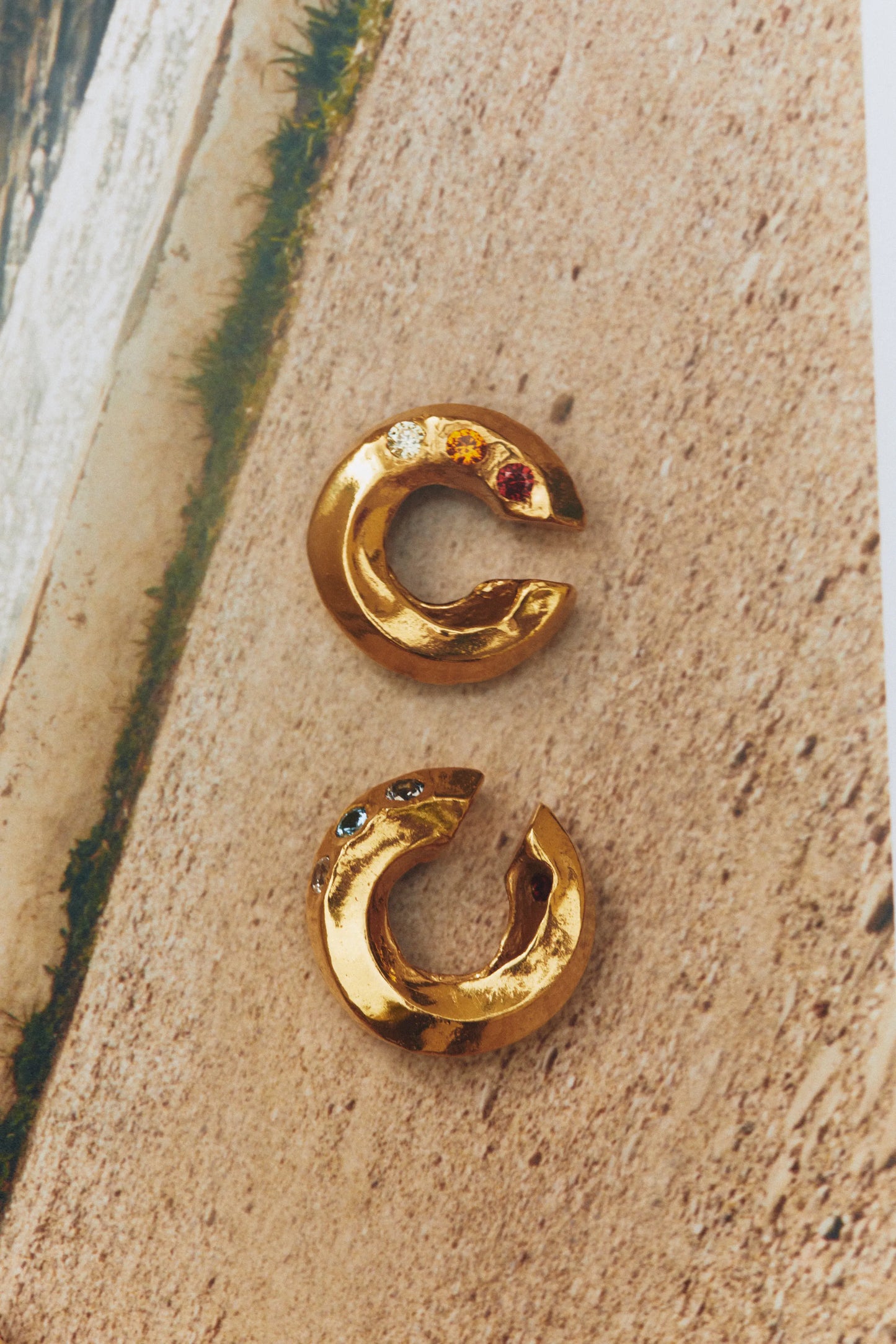 Sol y Sombra Ear Cuff