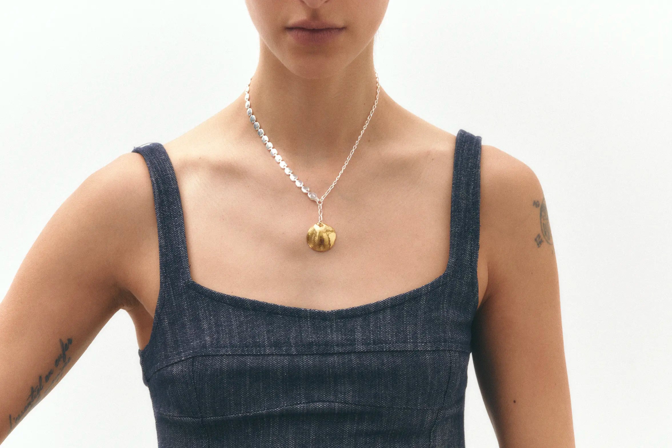 Una Concha En La Arena