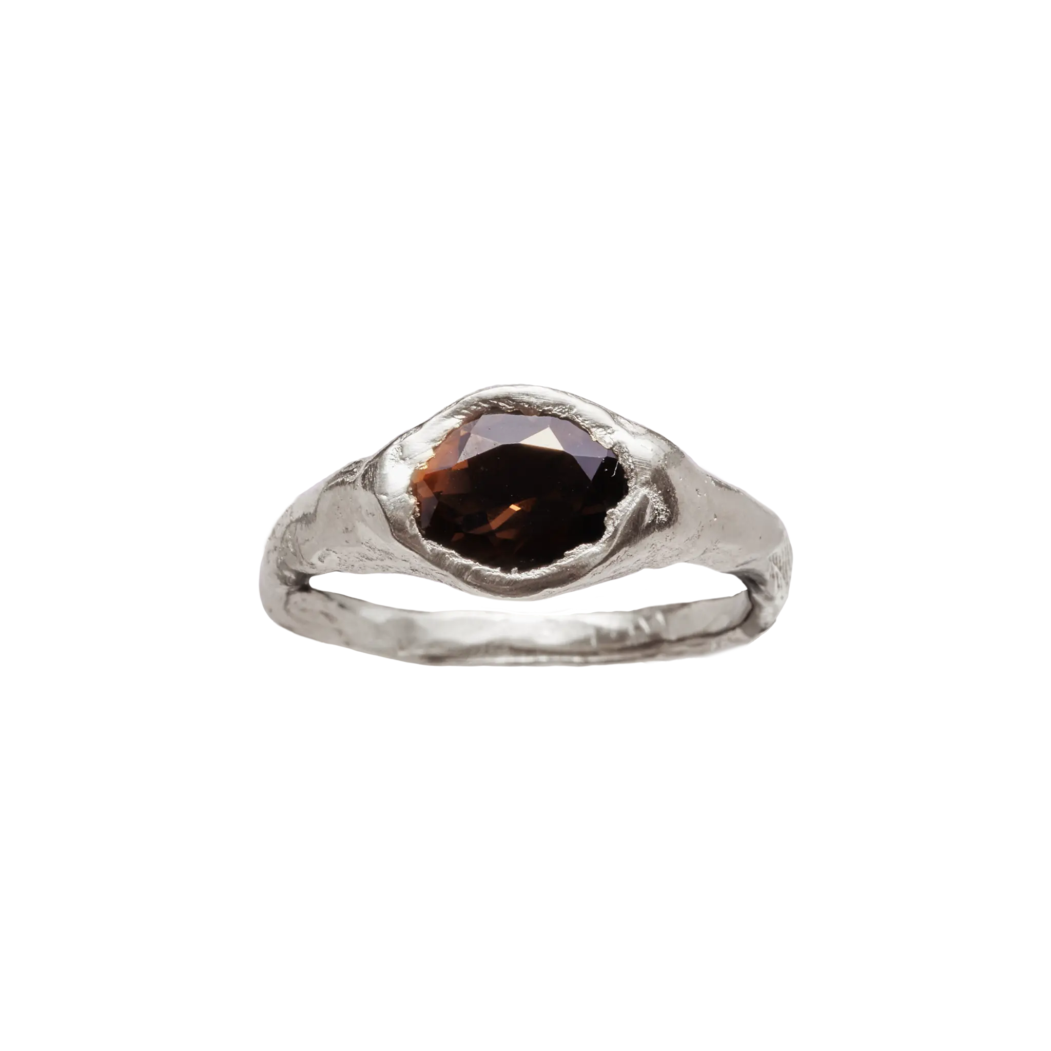 Faro Cavallería: Handmade Silver Smoky Quartz Ring | Simuero Faro Cavallería: Handmade Silver Smoky Quartz Ring | Simuero