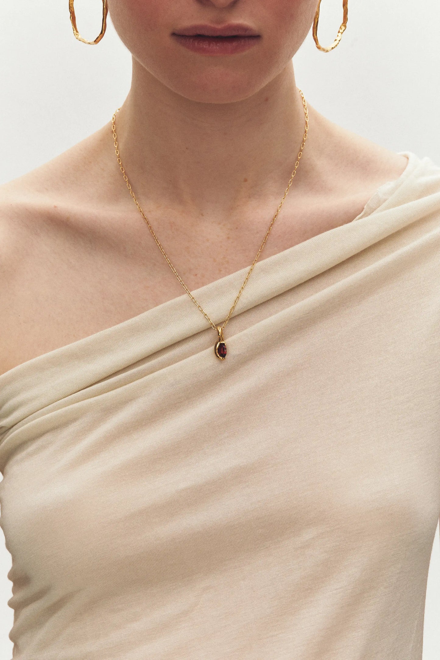 Enero Necklace