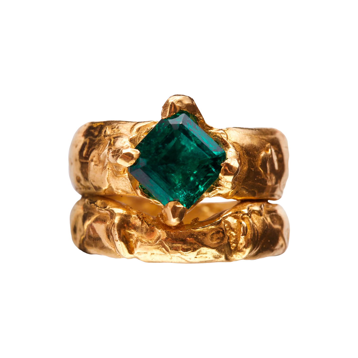 Mayo: handmade 18k gold vermeil ring with lab-grown emerald stone.