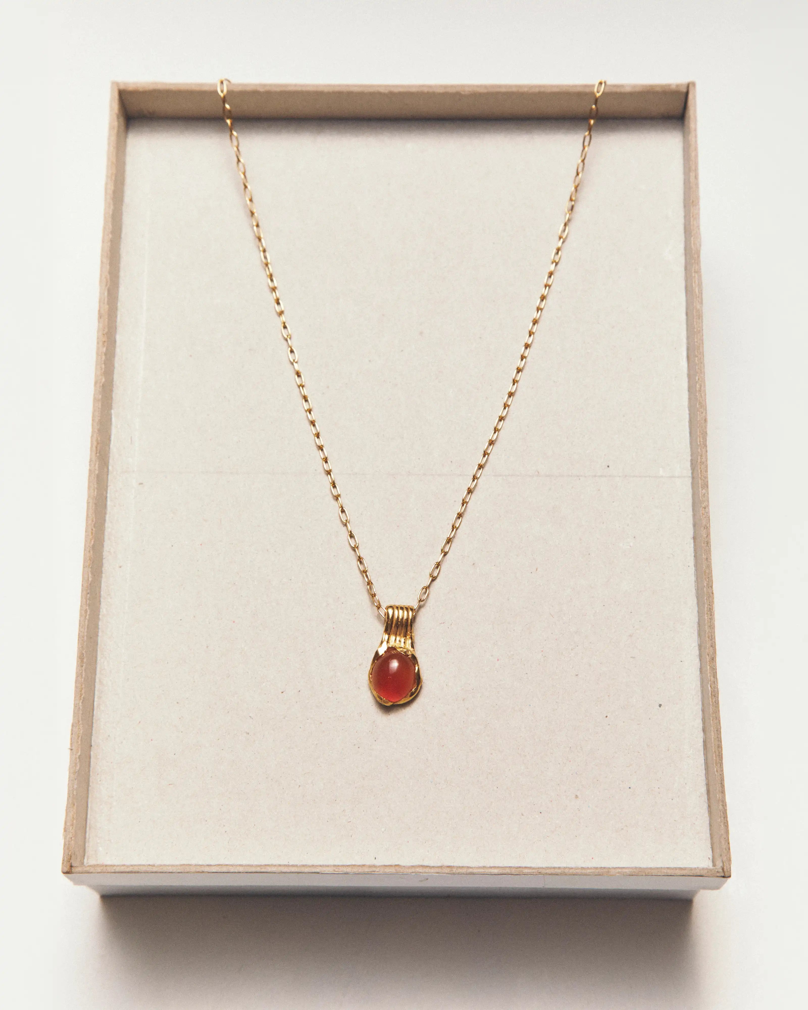 Agosto Necklace
