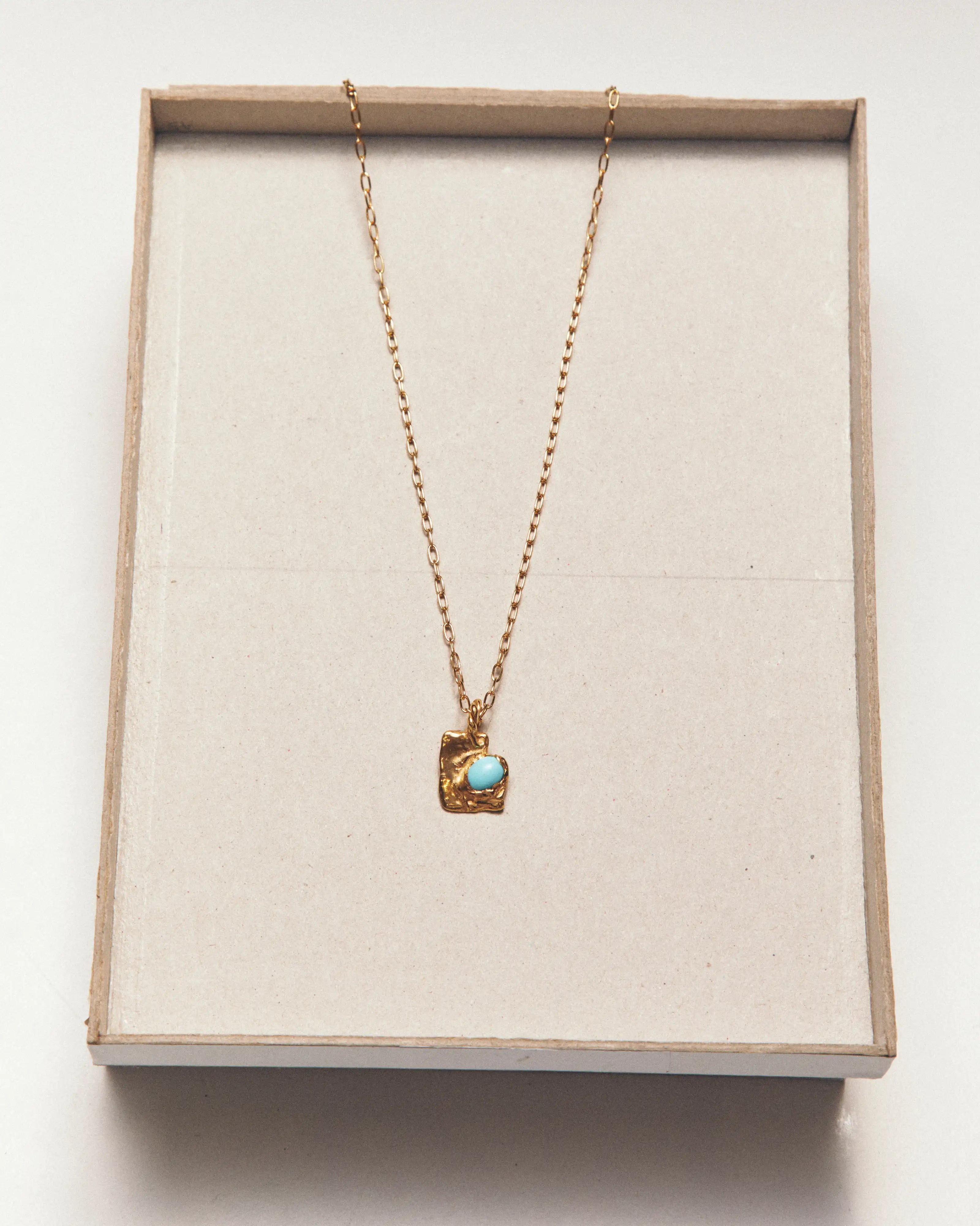 Diciembre Necklace