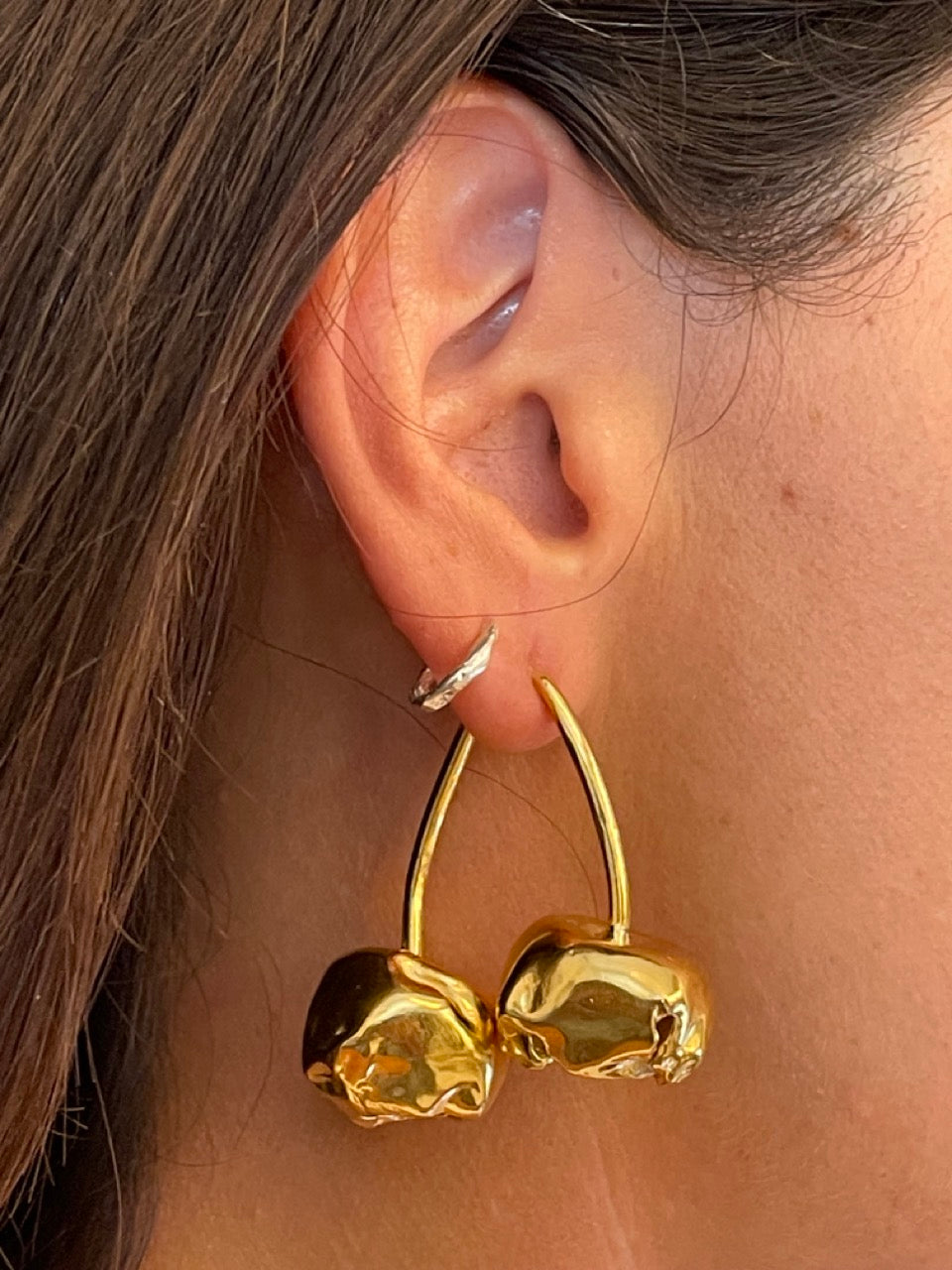 CEREZAS - Handmade gold plated earrings | Simuero