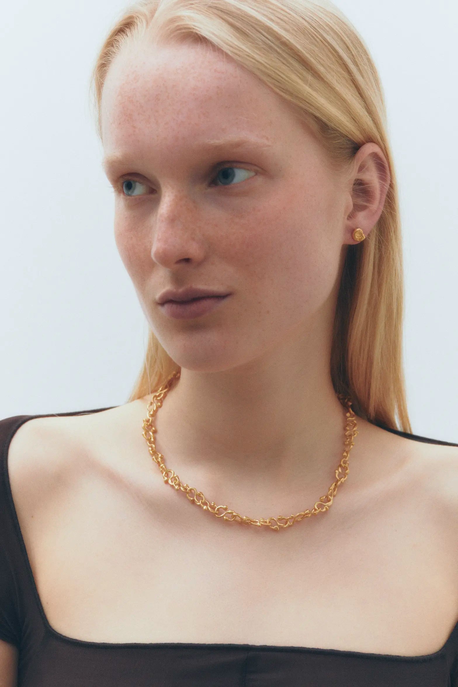 Simuero Choker