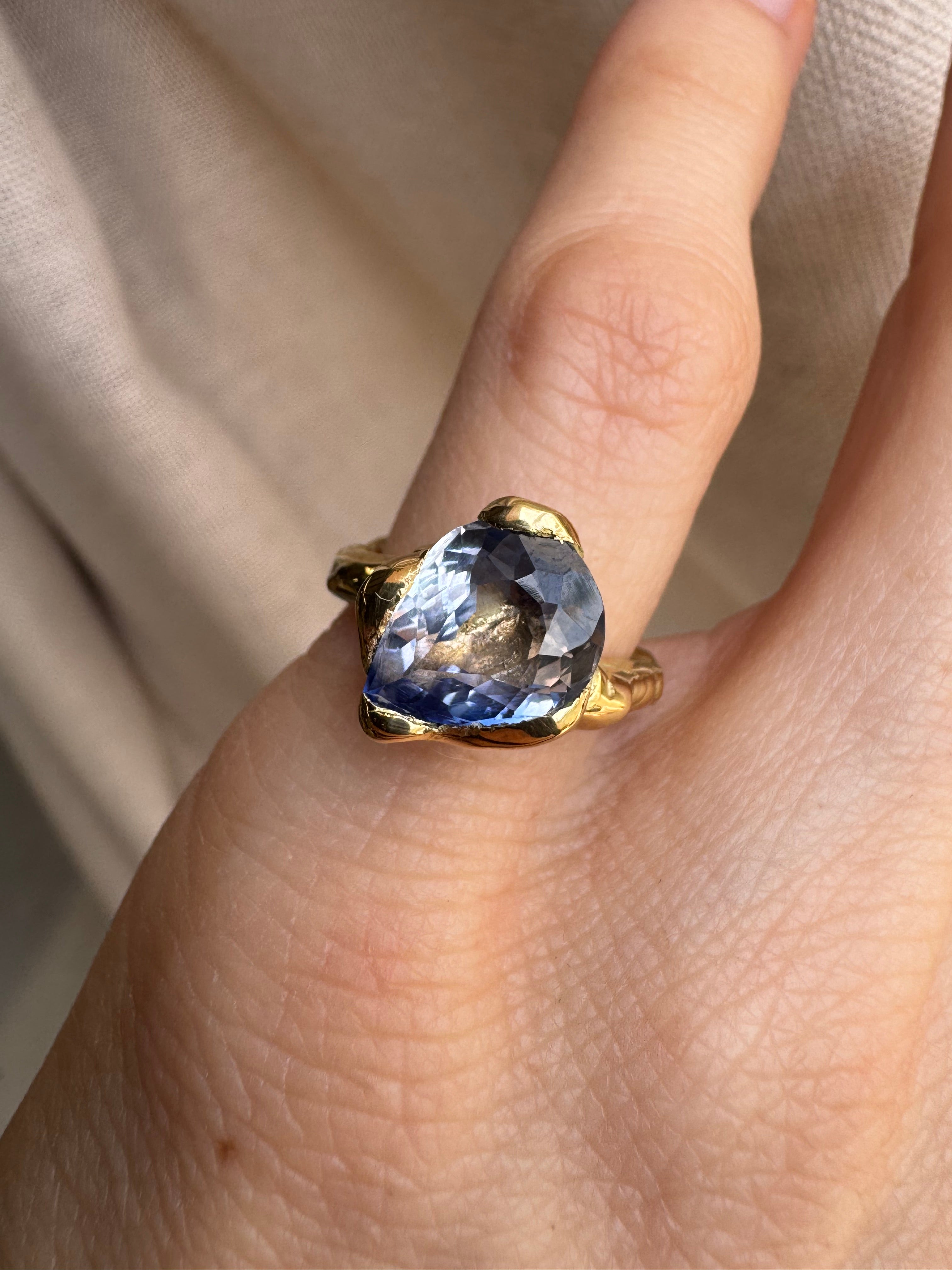 One-of-a-kind pieces – Simuero