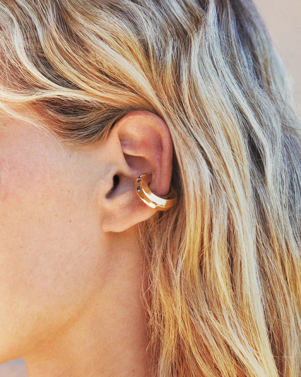 Sol y Sombra Ear Cuff