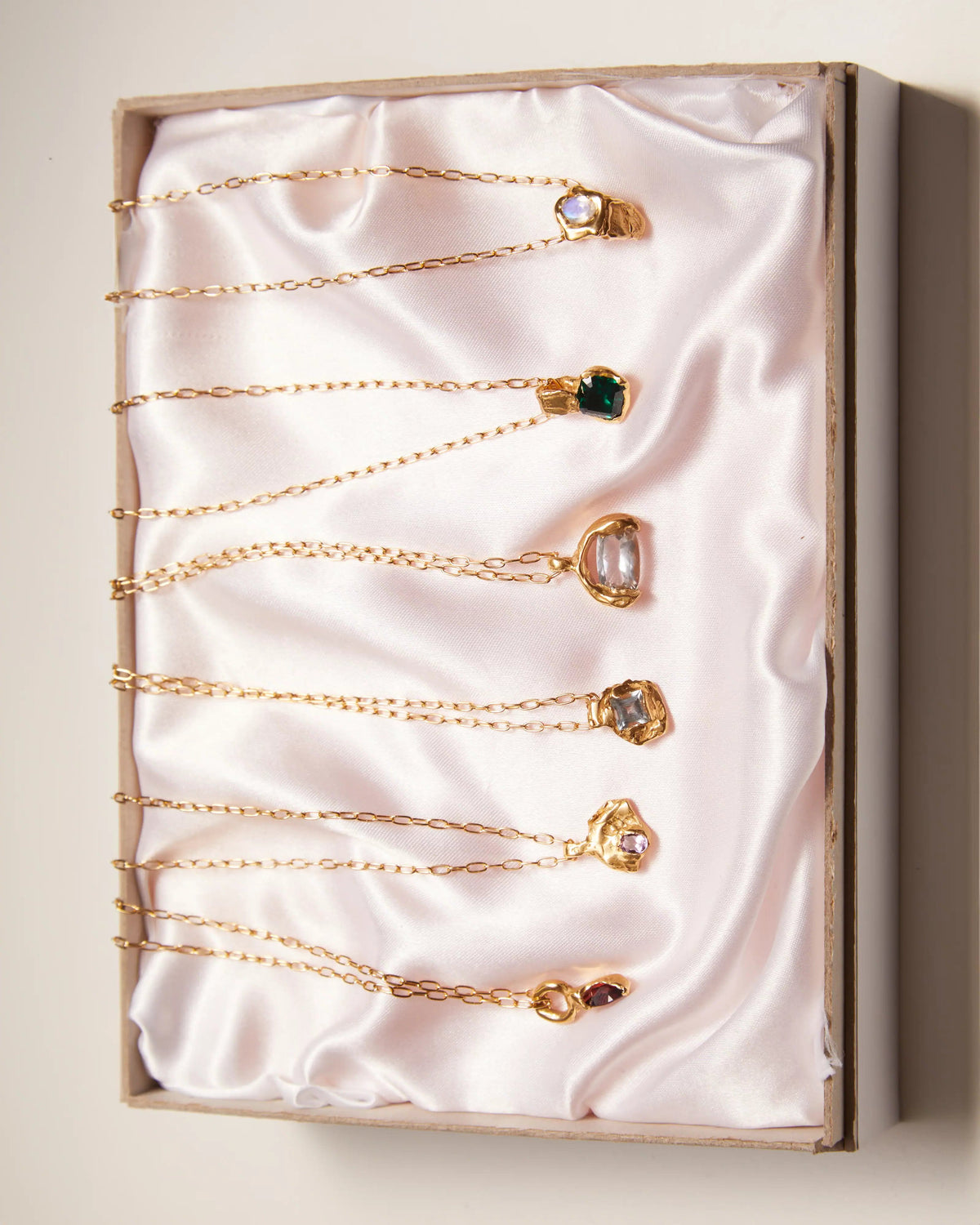 JUNIO - Handmade gold plated necklace | Simuero