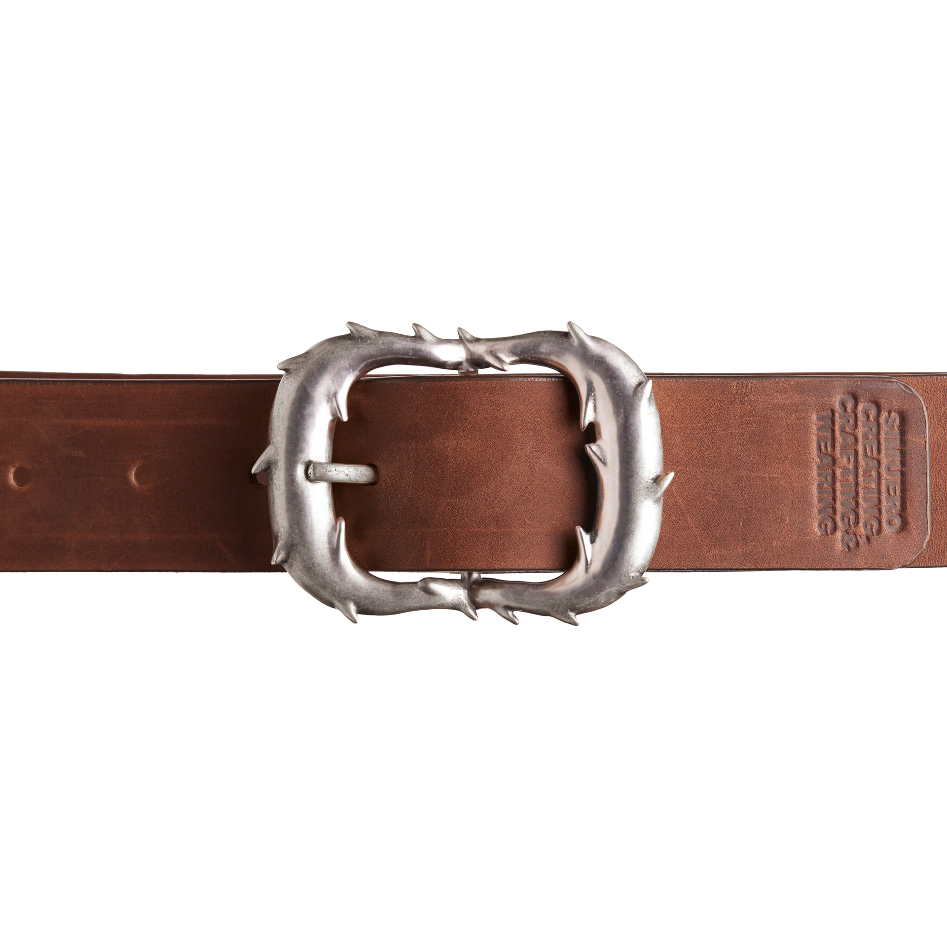 ESPINA BELT - Handmade leather belt with silver buckle | Simuero