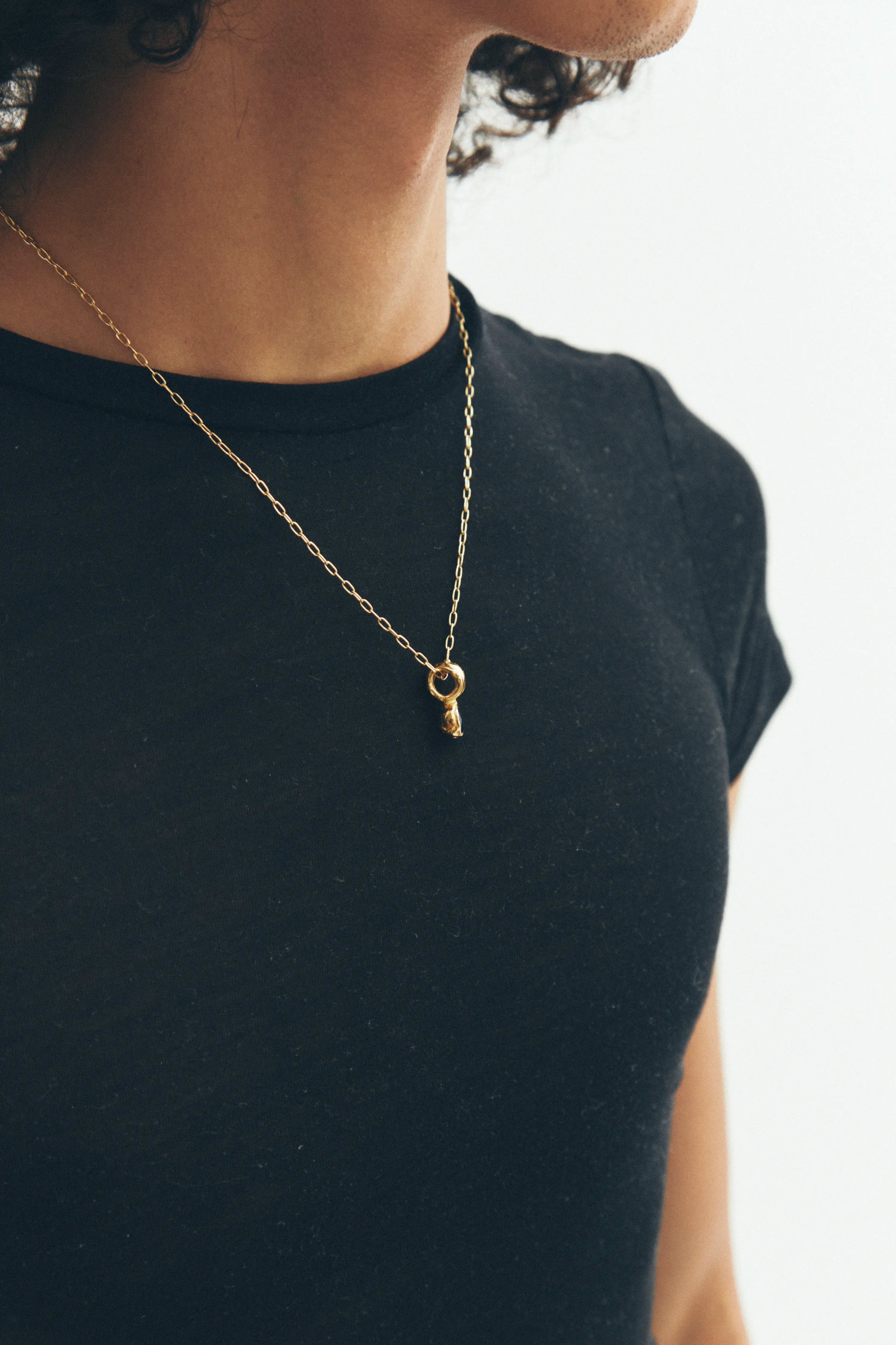 SEPTIEMBRE - Handmade gold plated necklace | Simuero