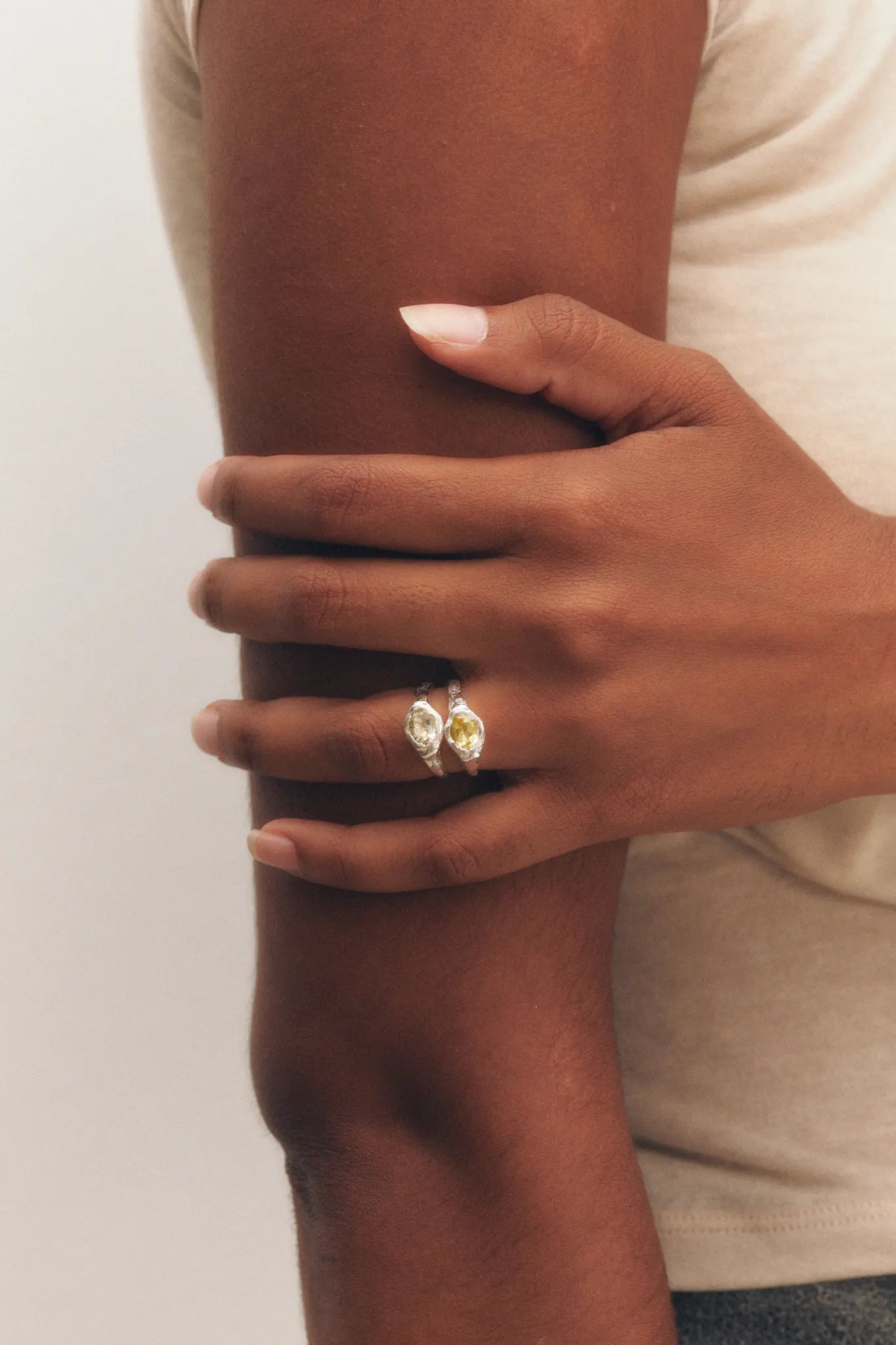 Faro Es Vedrà: Silver Ring with Lemon Quartz | Simuero