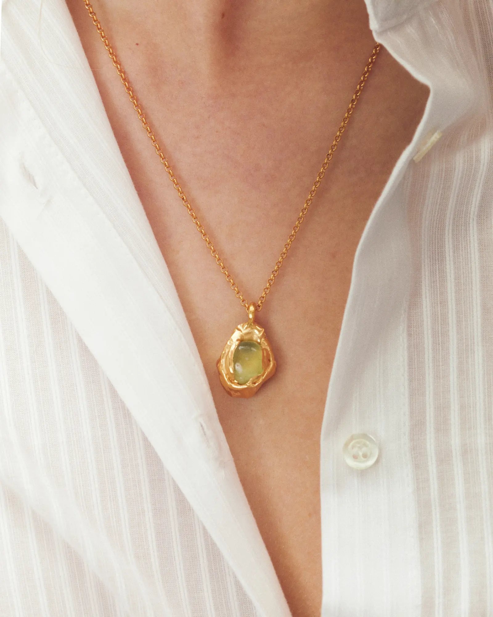 simuero ネックレス Néctar Uva: Handmade 18k Gold Prehnite Necklace | Simuero