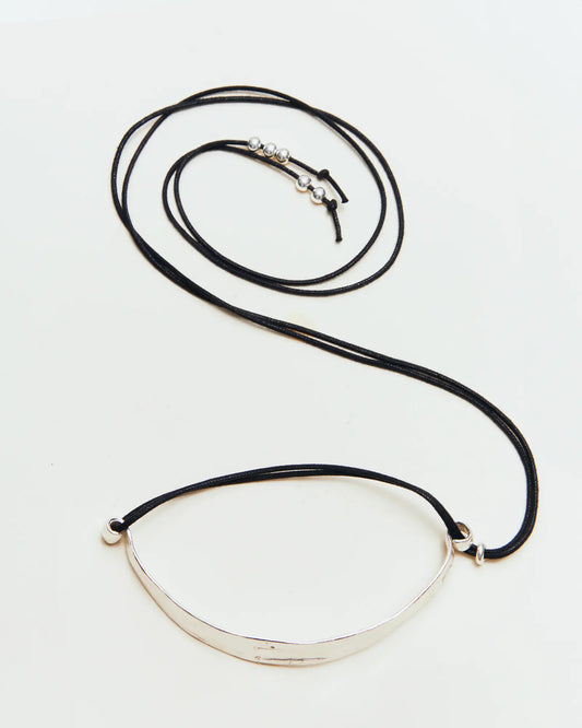 Besta Choker