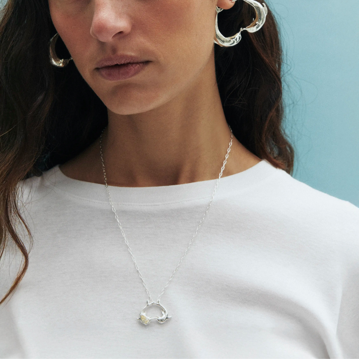 Los Delfines: Handmade Recycled Silver Necklace | Simuero