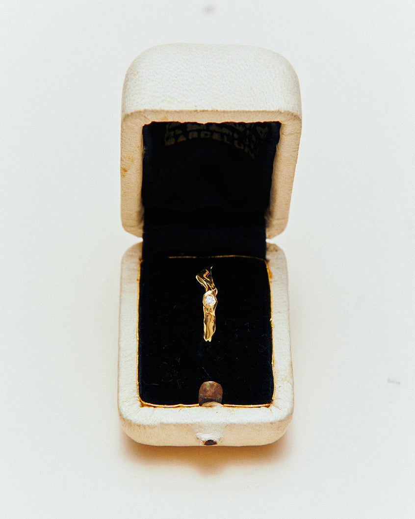 Ría Wedding Band